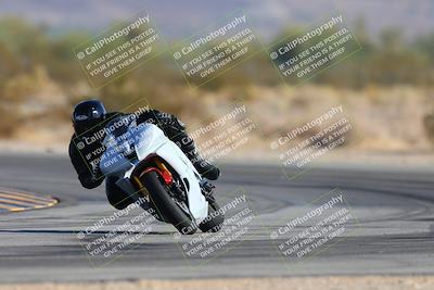 media/Oct-06-2024-Race Pace (Sun) [[d7d39ec7ad]]/6-Turn 5 (840am)/